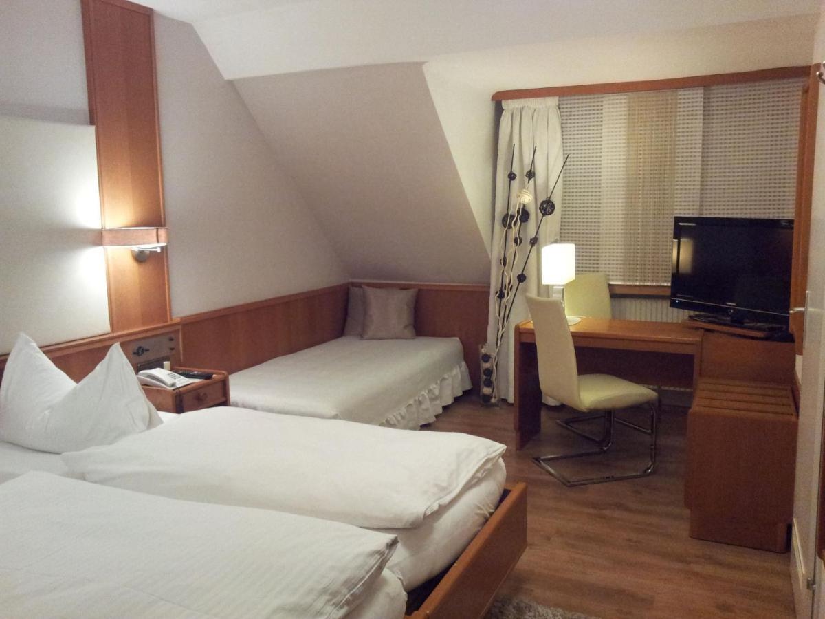 Hotel-Restaurant Fischerwirt Gratwein Kamer foto